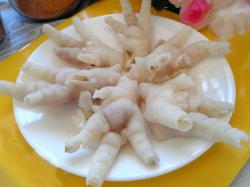 Thực phẩm /Chân gà rút xương /kg
